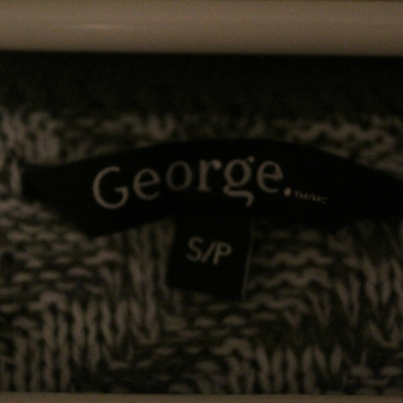 long cardigan with pockets - Picture 4 of 4